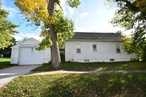 201 2nd St E, Wanamingo, MN 55983 photo 16