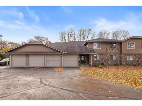 1552 14th St SE, Saint Cloud, MN 56304