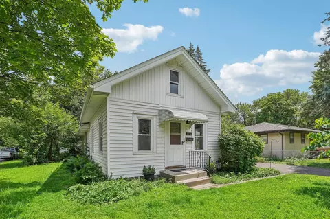 3854 Yates Ave N, Robbinsdale, MN 55422