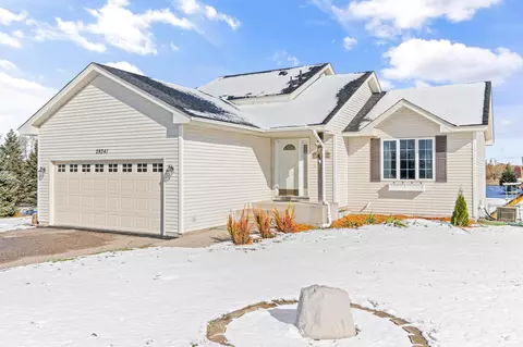 28241 Crane St, Isanti, MN 55040