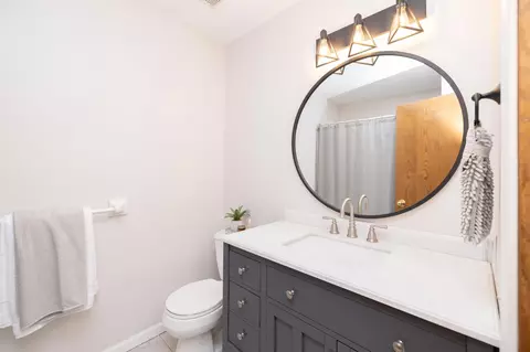 1539 Lakeview Curv, Eagan, MN 55122 photo 31