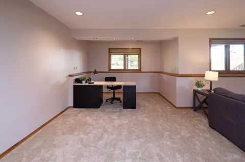 1539 Lakeview Curv, Eagan, MN 55122 photo 38