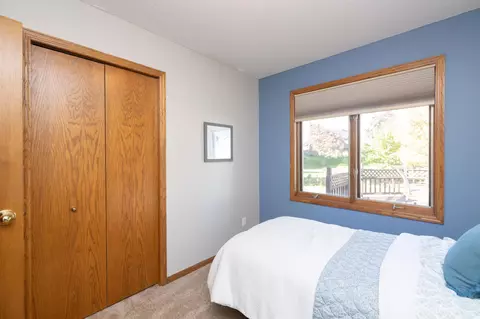 1539 Lakeview Curv, Eagan, MN 55122 photo 30