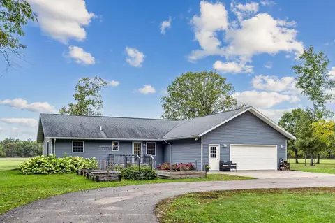 8786 Garden View Rd, Nisswa, MN 56468