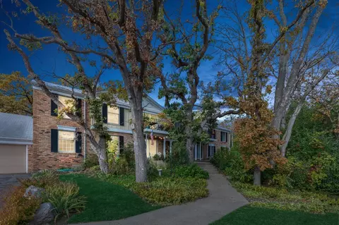 1345 Crestridge Ln #101, Eagan, MN 55123 photo 5