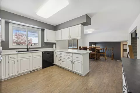 1115 Central Ave N, Milaca, MN 56353 photo 6