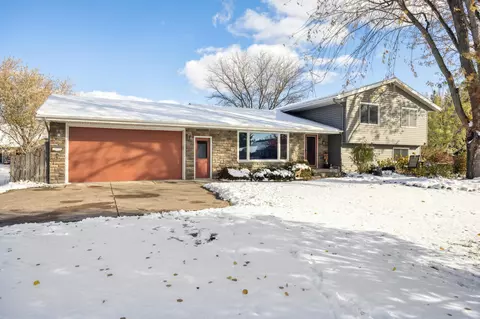 1115 Central Ave N, Milaca, MN 56353