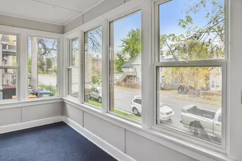 1023 E 1025 E 3rd St, Duluth, MN 55805 photo 3