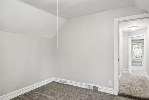 1023 E 1025 E 3rd St, Duluth, MN 55805 photo 15