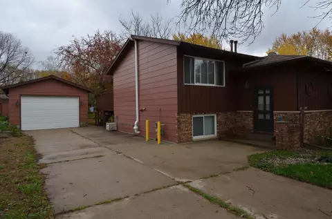 124 5th Ave NW, Byron, MN 55920