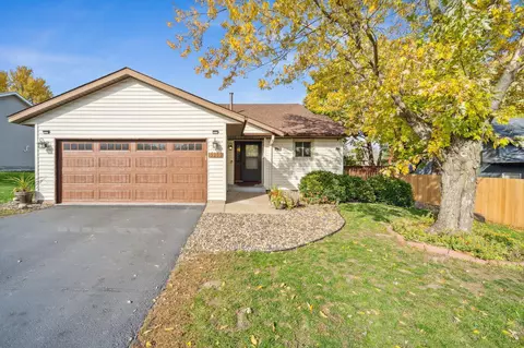 3955 156th St W, Rosemount, MN 55068