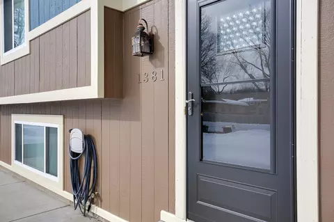 1381 Easter Ln, Eagan, MN 55123 photo 4