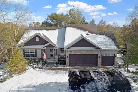 18834 Ironriver Trl, Lakeville, MN 55044