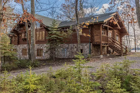 4797 Buxton Rd NW, Hackensack, MN 56452