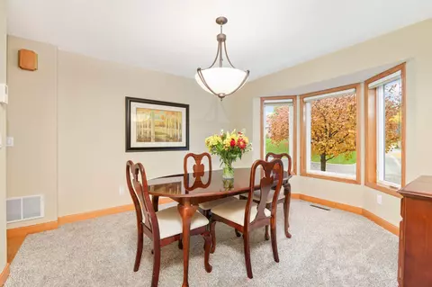 1380 Michelle Dr, Eagan, MN 55123 photo 23