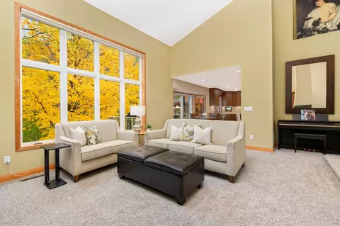 1380 Michelle Dr, Eagan, MN 55123 photo 13