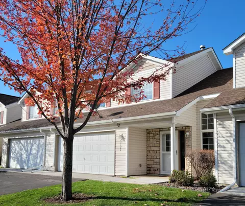 21122 S Clydesdale Curv, Forest Lake, MN 55025
