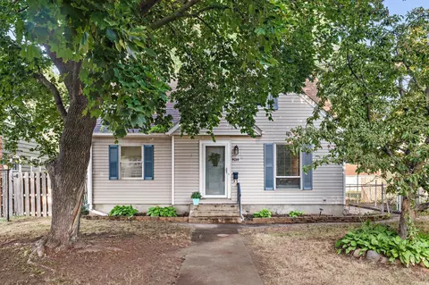 4014 Regent Ave N, Robbinsdale, MN 55422