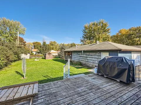 1081 Beatrice St, Eagan, MN 55121 photo 20