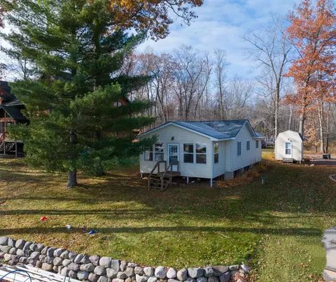 2422 117th St, Luck, WI 54853