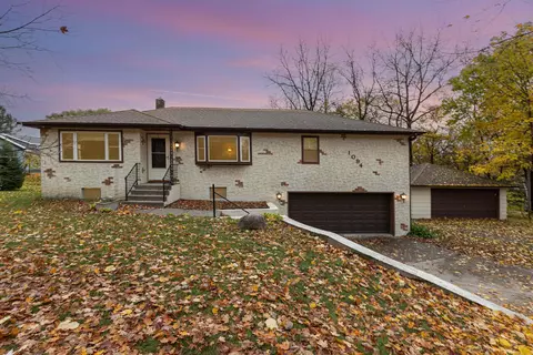 1094 County Road 83, Independence, MN 55359