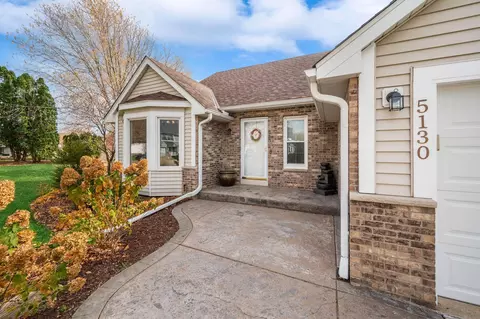 5130 127th St W, Apple Valley, MN 55124