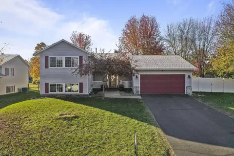 3740 154th St W, Rosemount, MN 55068
