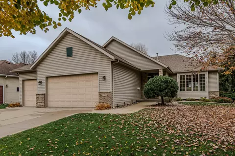 4205 Arboretum Dr NW, Rochester, MN 55901