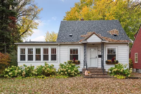 6830 Oliver Ave S, Richfield, MN 55423