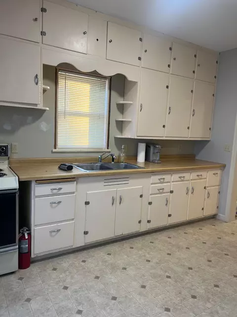 817 S 7th St, Brainerd, MN 56401 photo 4