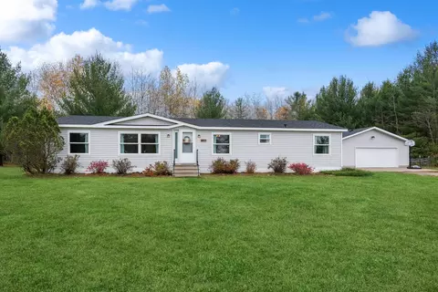 12019 Wilcox Rd, North Branch, MN 55056