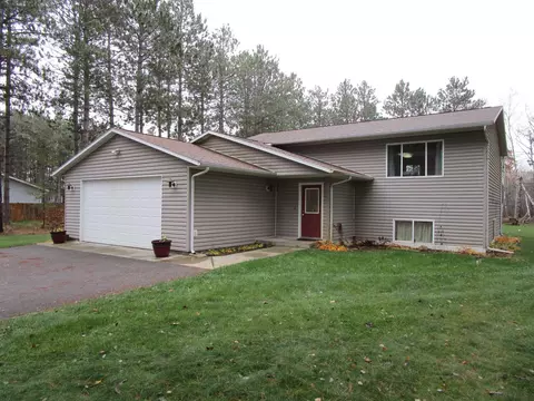 6262 Midvalley Ln NW, Bemidji, MN 56601