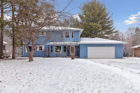 2117 Vernon Dr S, Minnetonka, MN 55305