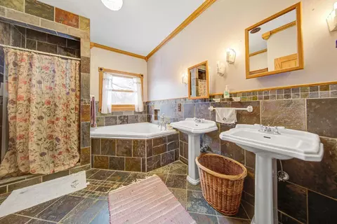 11013 Kellogg Ct, Nerstrand, MN 55053 photo 24