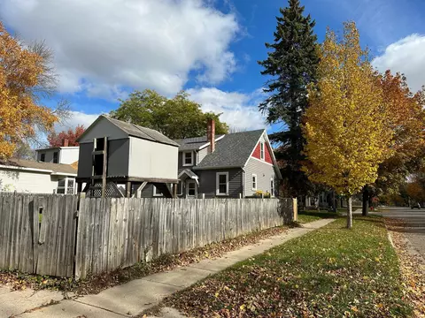 724 9th St SW, Willmar, MN 56201 photo 33