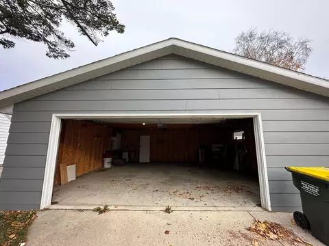 724 9th St SW, Willmar, MN 56201 photo 35