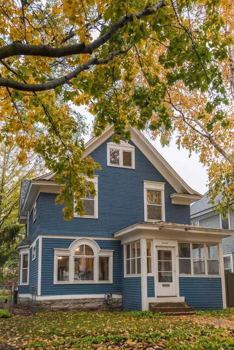 2746 Emerson Ave S, Minneapolis, MN 55408