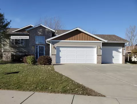 2540 Ocarina Dr, Sauk Rapids, MN 56379