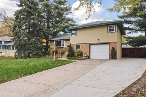 5019 Jefferson St NE, Columbia Heights, MN 55421