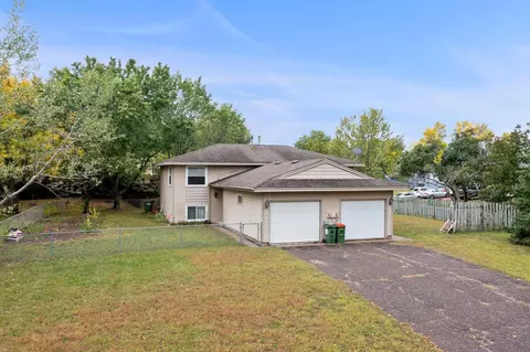 2220 110th Ln NW, Coon Rapids, MN 55433