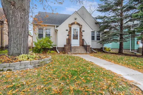 4329 Thomas Ave N, Minneapolis, MN 55412