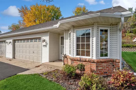 8468 Powers Pl, Chanhassen, MN 55317