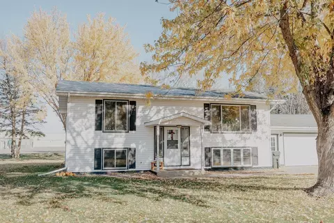 501 Park Ave SE, Pierz, MN 56364
