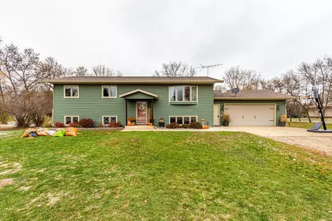 19146 7th Ave S, Hawley, MN 56549