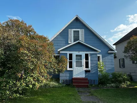 113 W 4th Ave N, Aurora, MN 55705