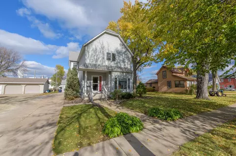 413 Main St, Farmington, MN 55024