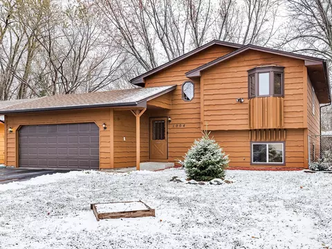 1004 104th Ave NW, Coon Rapids, MN 55433