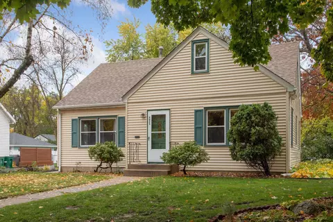4023 Yates Ave N, Robbinsdale, MN 55422