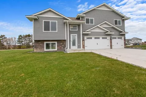 255 N Benet Ave, Rush City, MN 55069