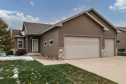 3206 Lake St NW, Rochester, MN 55901